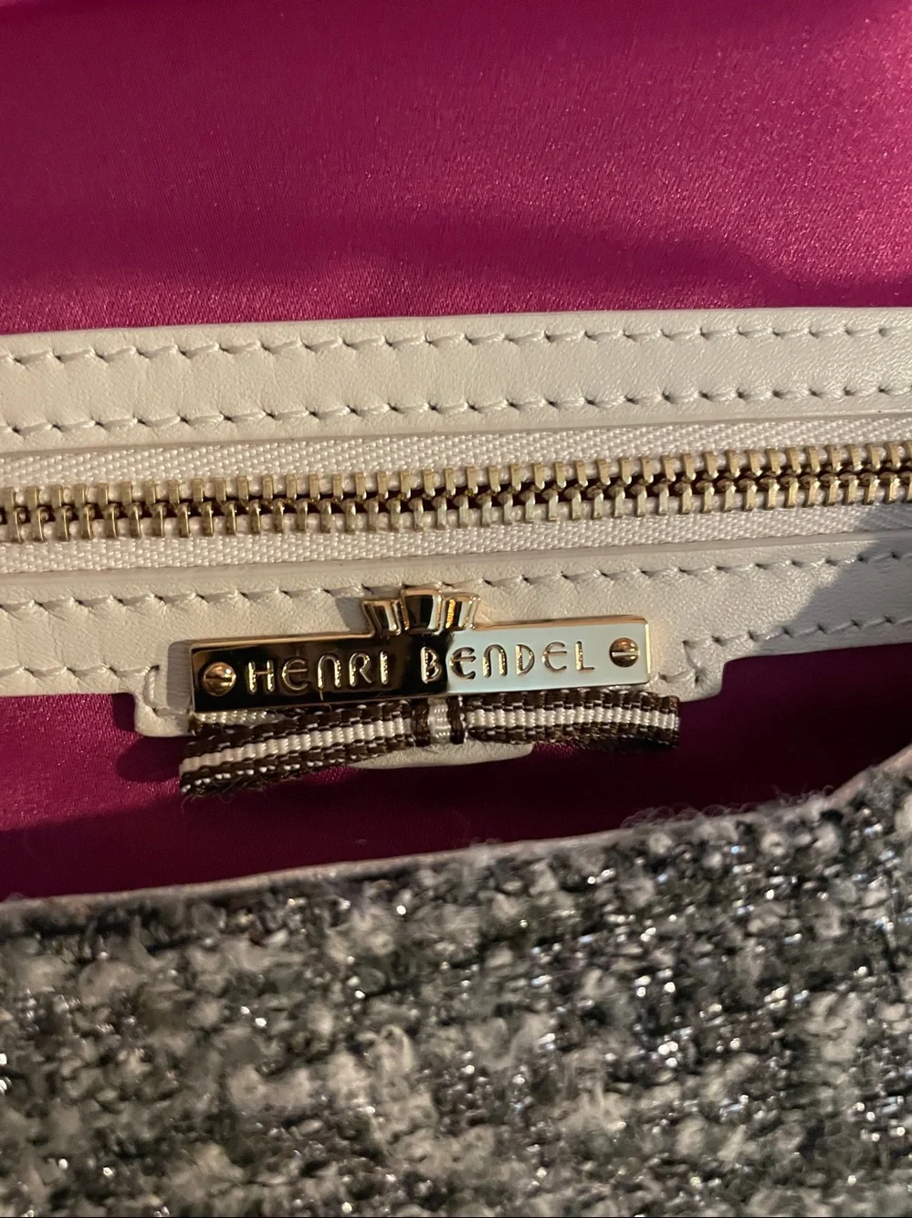 henri bendel excellent used